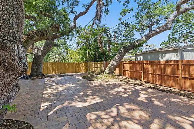 4926 Camellia Way S — Photo 28