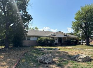 3813 Robin Hood Trl, San Angelo, TX 76901