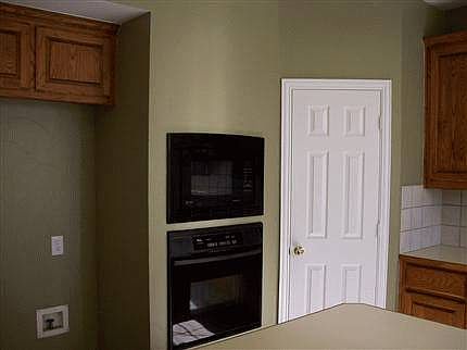4th image of 2718 Wildcreek Trl