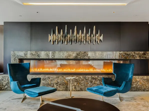 1000 Avenue At Port Imperial image 14 of 32