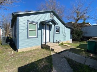 1803 1/2 E Leon St, Gatesville, TX 76528