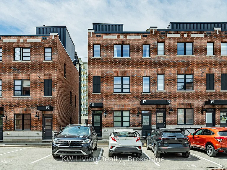 70 Plains Rd E #18 — Photo 1