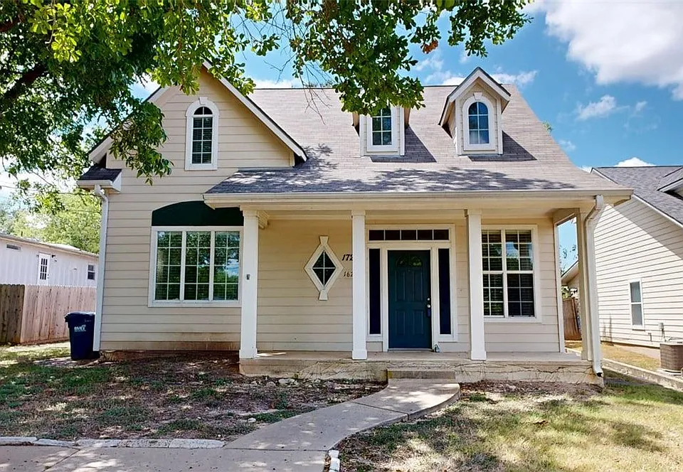 1724 Boardwalk Ct