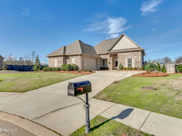 104 Leah Cv, Canton, MS 39046