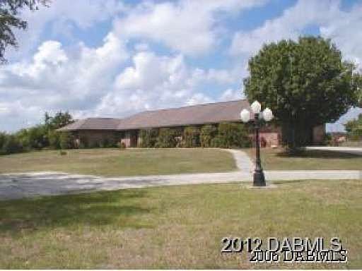 1st image of 130 Brookside Dr