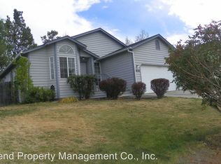 2420 NE Shadow Brook Pl, Bend, OR 97701
