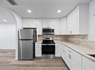 5726 Grant St, Hollywood, FL 33021