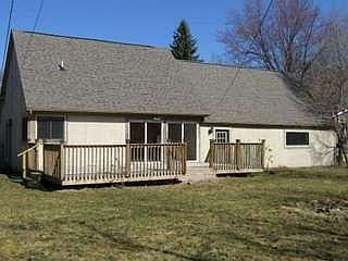 2nd image of 743 Amenia St