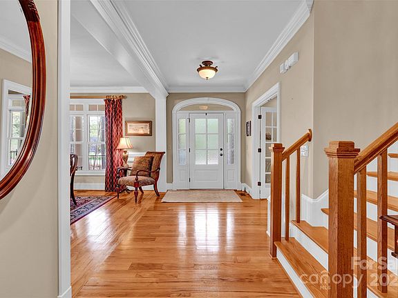 4th image of 175 Magnolia Farms Ln