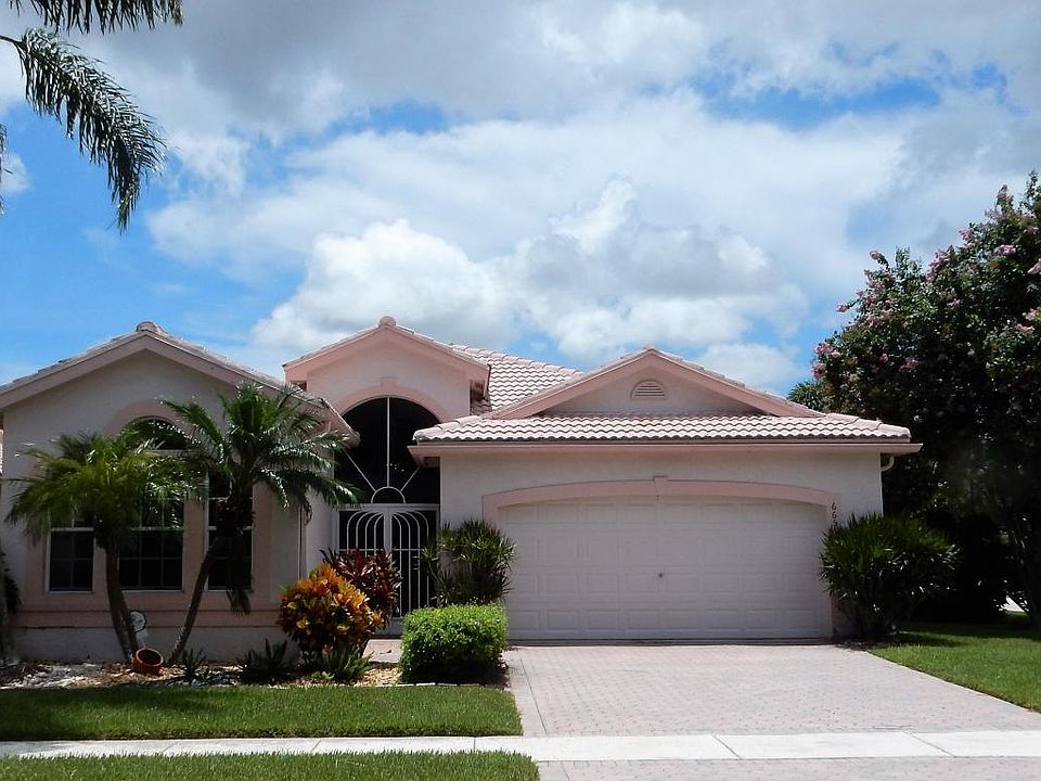 1st image of 6656 Lucaya Ave