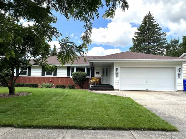 2715 N Viola St, Appleton, WI 54911