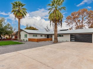 5518 E Thomas Rd, Phoenix, AZ 85018