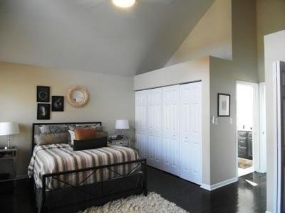 4152 S Berkeley Ave, Chicago, IL, 60653