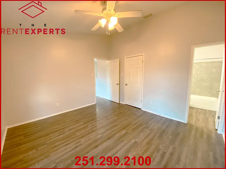 9641 Royal Woods Ct — Photo 12
