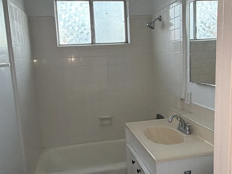 4623 Olivewood Ave #9 — Photo 7