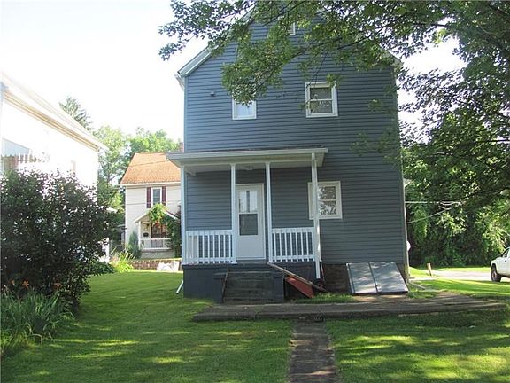 3rd image of 344 E Chestnut St