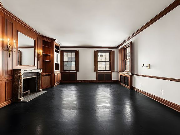 5th image of 52 E 69th St