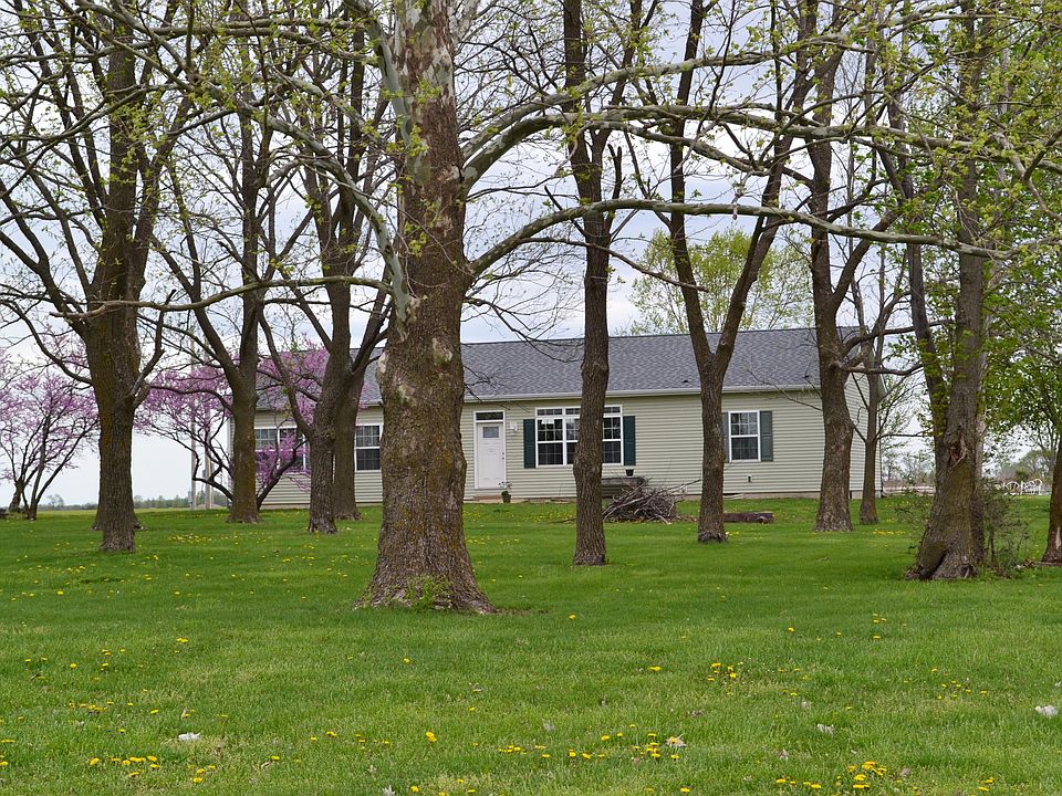 2nd image of 2210 County Road 2550