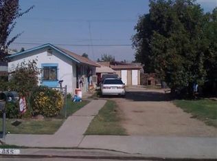 655 Tuolumne St, Parlier, CA 93648
