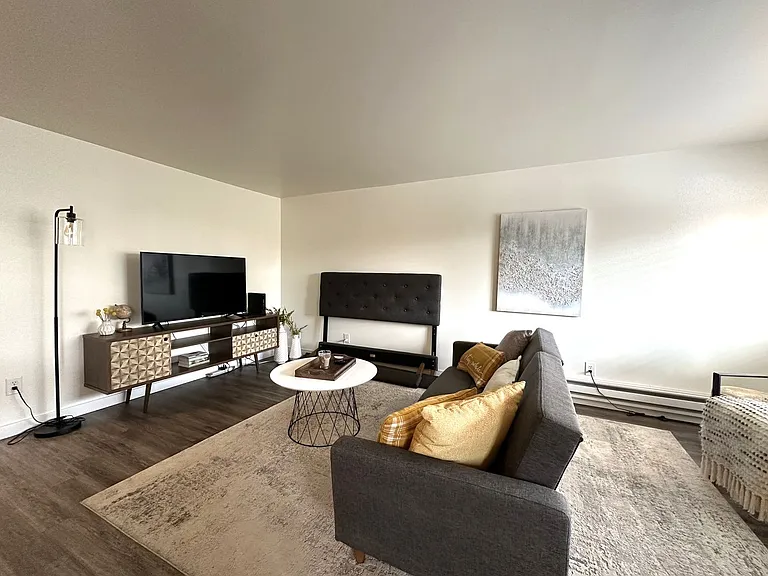 3203 NW 64th St #2 — Photo 2