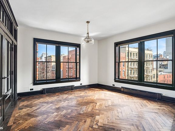 5th image of 211 Elizabeth St APT 5N