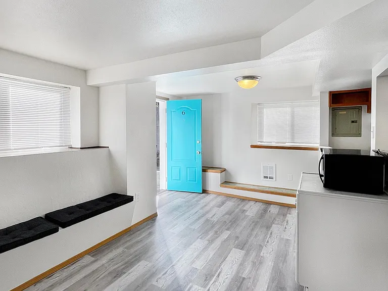 913 N 6th St #6 — Photo 19