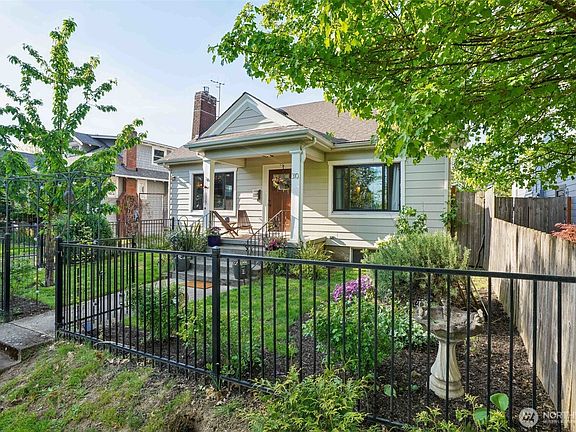 2nd image of 310 W 21st Street