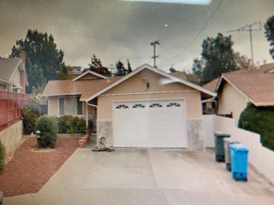 1st image of 136 Winchell Ct #1