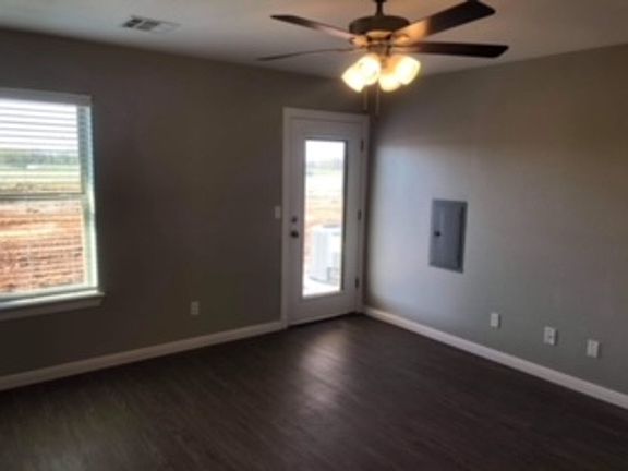 5th image of 123 Michael Blvd #200