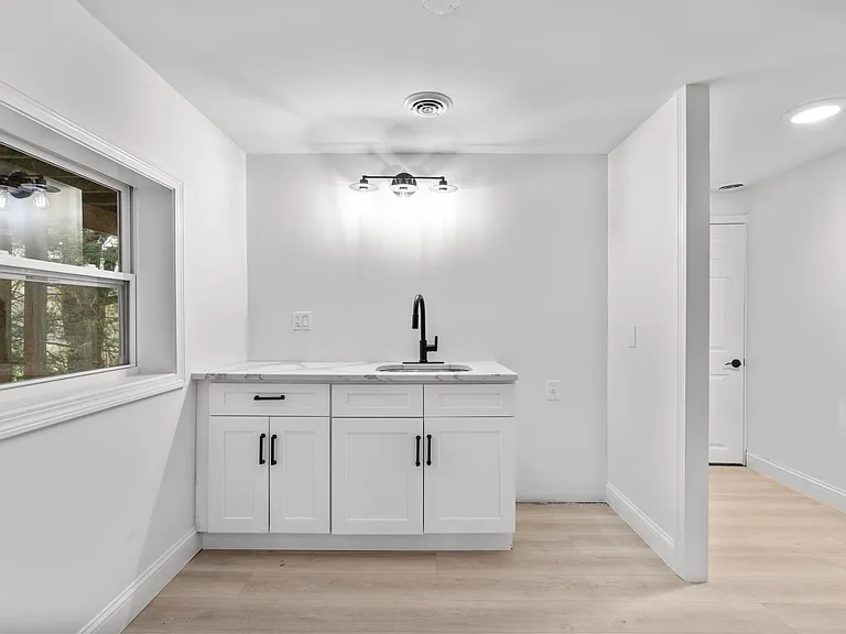 25 Hillside Dr — Photo 34