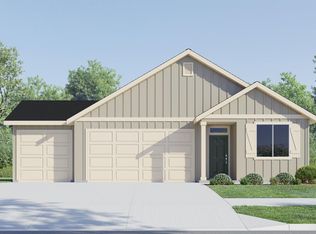 1088 Cadinal St, Woodburn, OR 97071