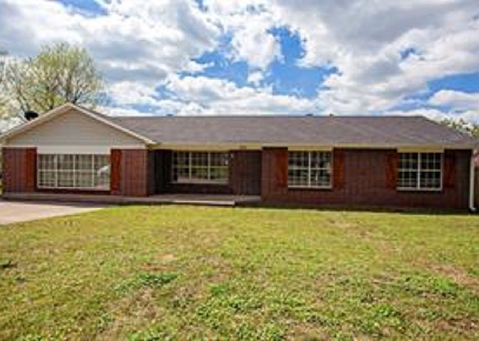 303 Stapleton Pl, Lincoln, AR 72744 Zillow