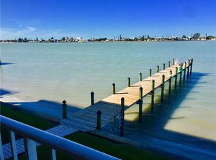 370 8th Ave N APT 2, Tierra Verde, FL 33715