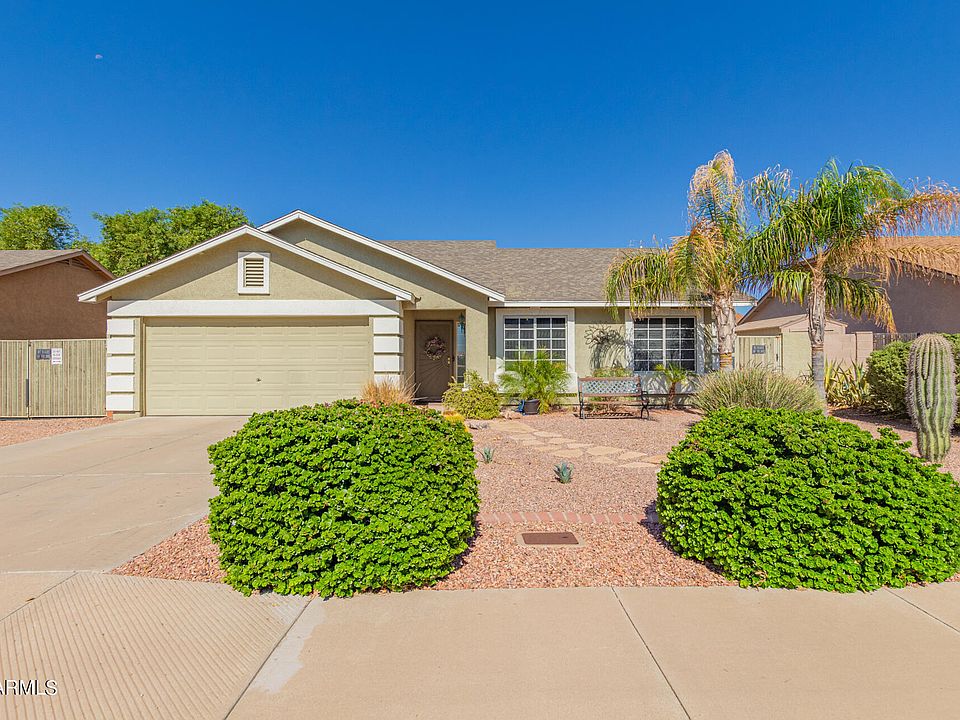 1st image of 10856 E CABALLERO Street
