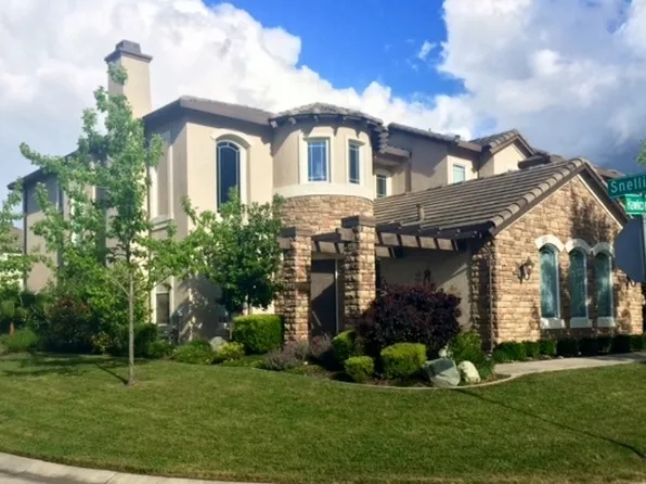 275 Hawkcrest Cir, Sacramento, CA 95835