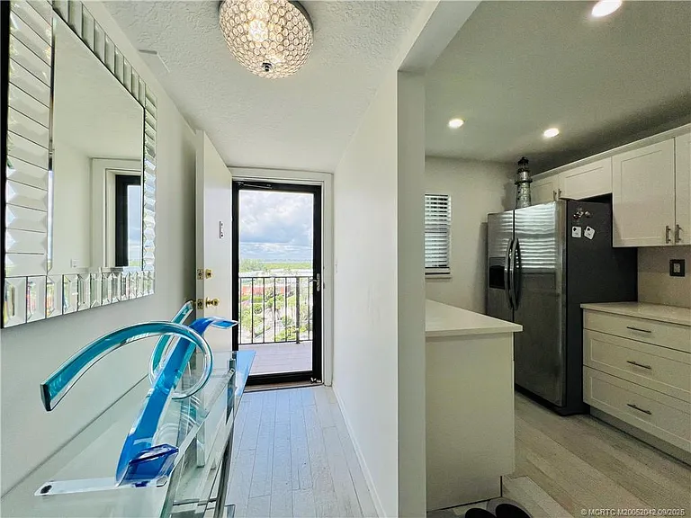 9400 S Ocean Dr #707 — Photo 42