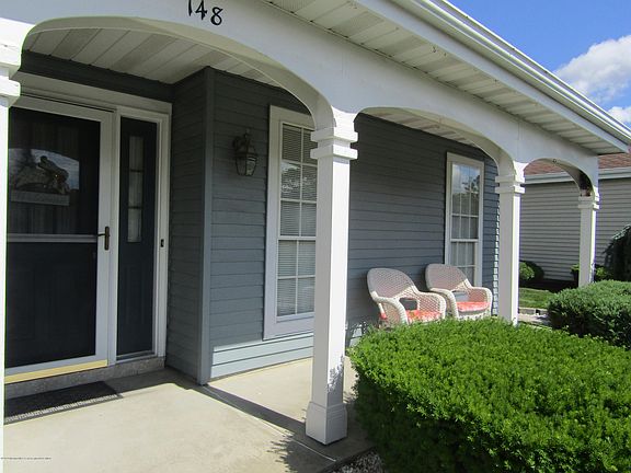 2nd image of 148 Buckingham Drive N