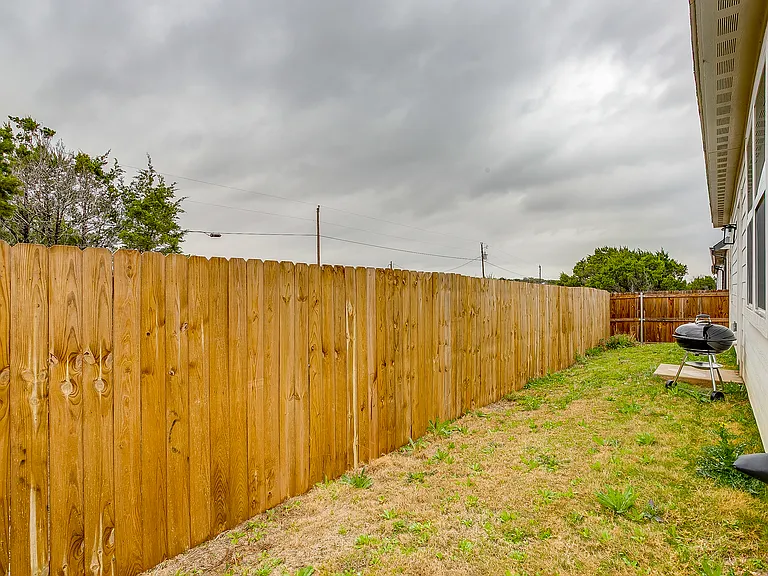 5626 Barkridge Dr — Photo 43