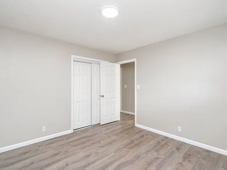 1518 Parkridge Dr #2 — Photo 15