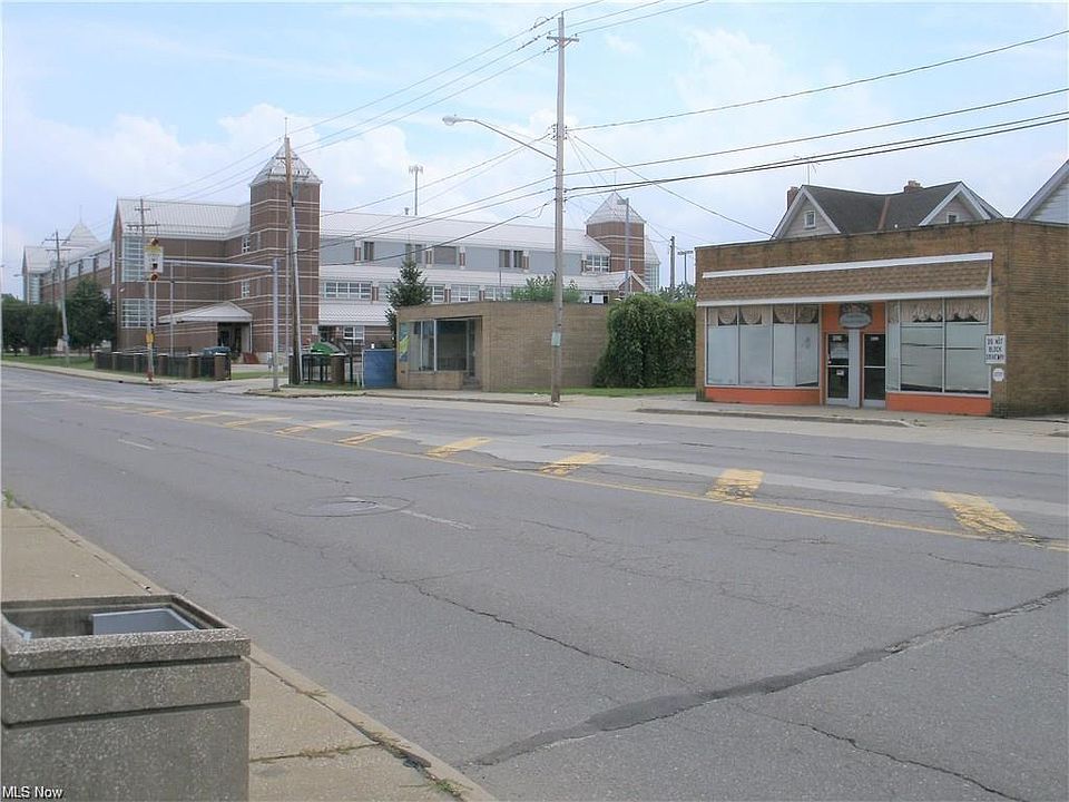 2nd image of 4818 Turney Rd
