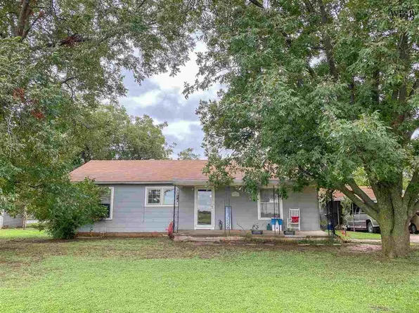 3255 Northwest Dr, Wichita Falls, TX 76306