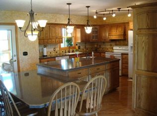 5470 White Chapel Rd, Newark, OH 43056