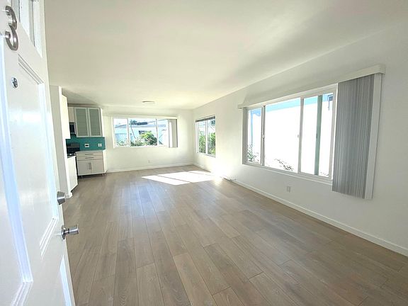 2nd image of 3713 Kelton Ave APT 3