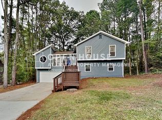 2816 Quinbery Dr, Snellville, GA 30039