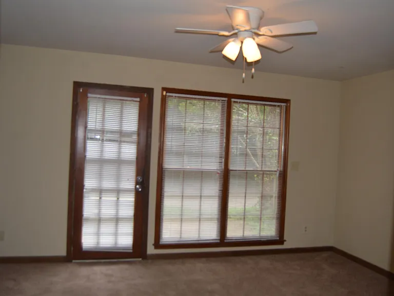 3336 Audubon Rd — Photo 12