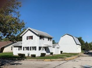 704 Jackson St, Bowling Green, OH 43402