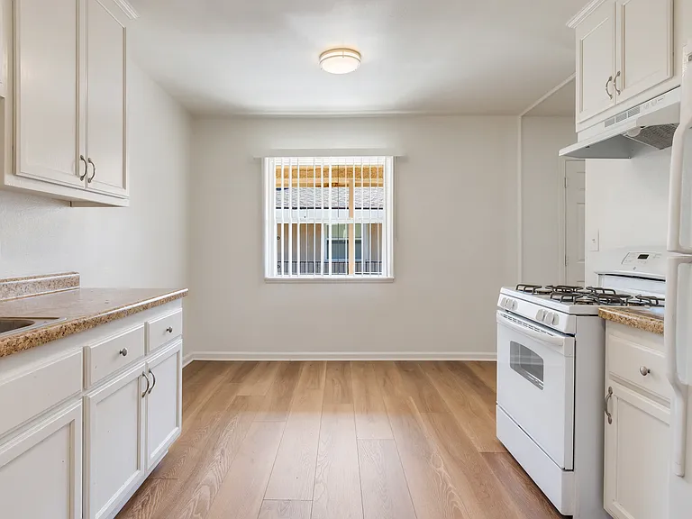 15800 Santa Ana Ave #1 — Photo 11
