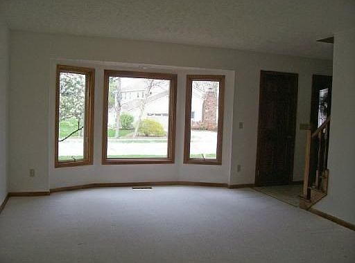 5th image of 1931 Atherton Way