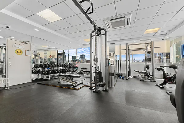 Rented by Level Group | media 21