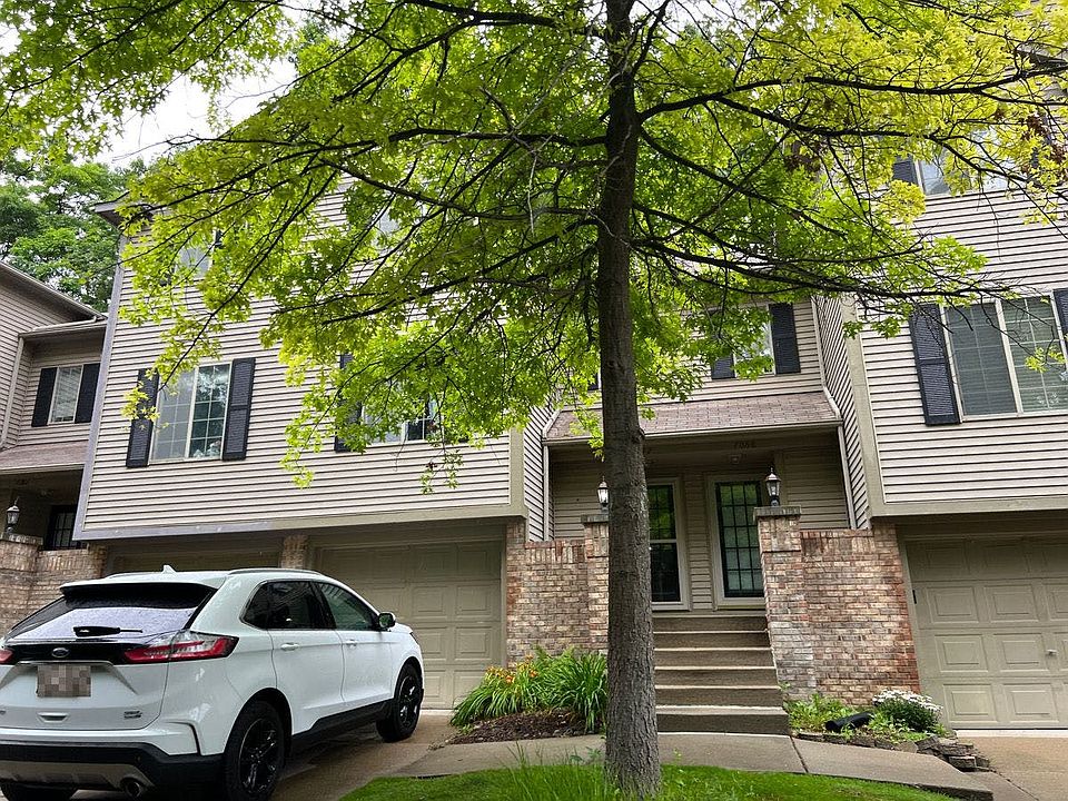 1st image of 7072 Colonial Oaks Dr #1